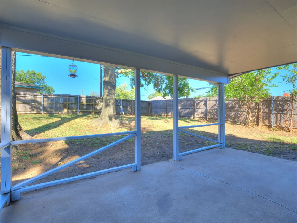 642 Moccasin Place Sapulpa, OK 74066