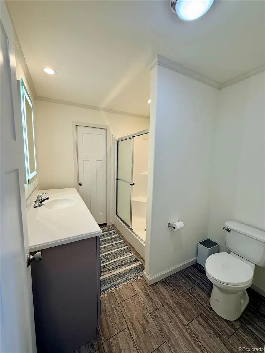 3650 S Federal blvd Englewood, CO 80110