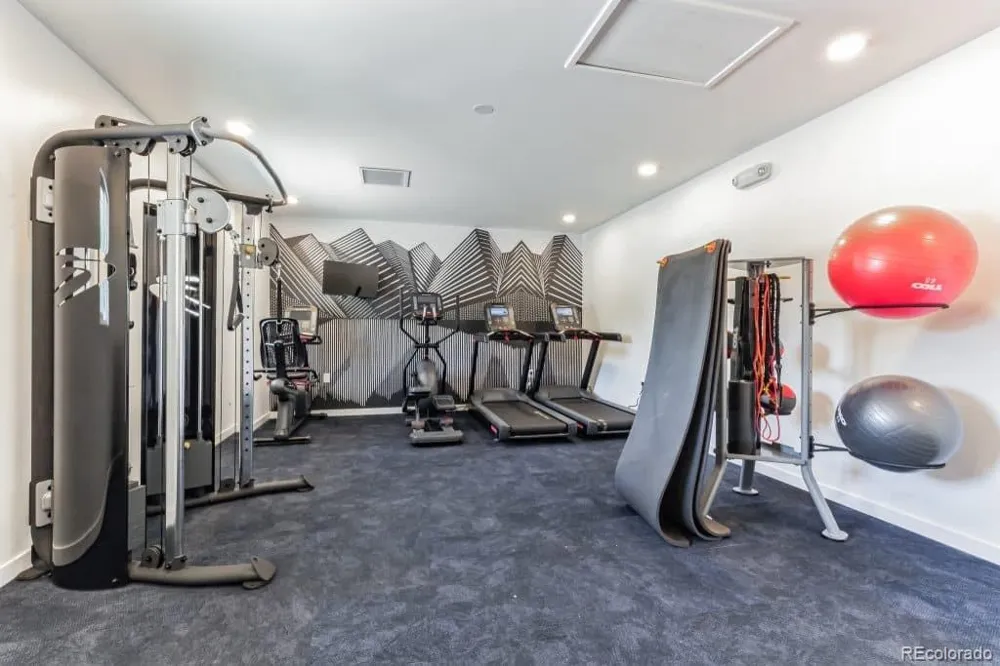 3650 S Federal blvd Englewood, CO 80110