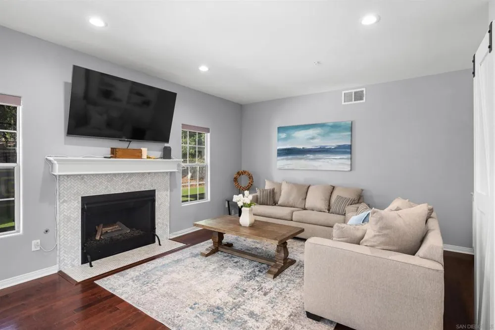 9742 Raspberry Ice Lane La Mesa, CA 91941
