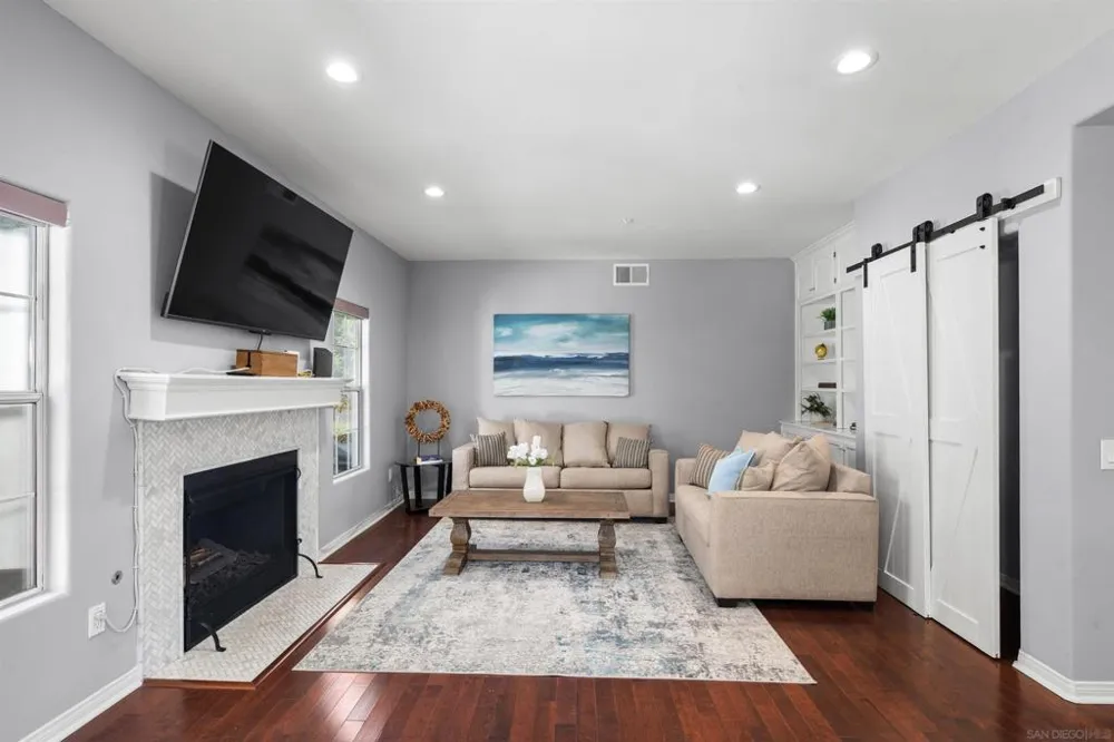 9742 Raspberry Ice Lane La Mesa, CA 91941