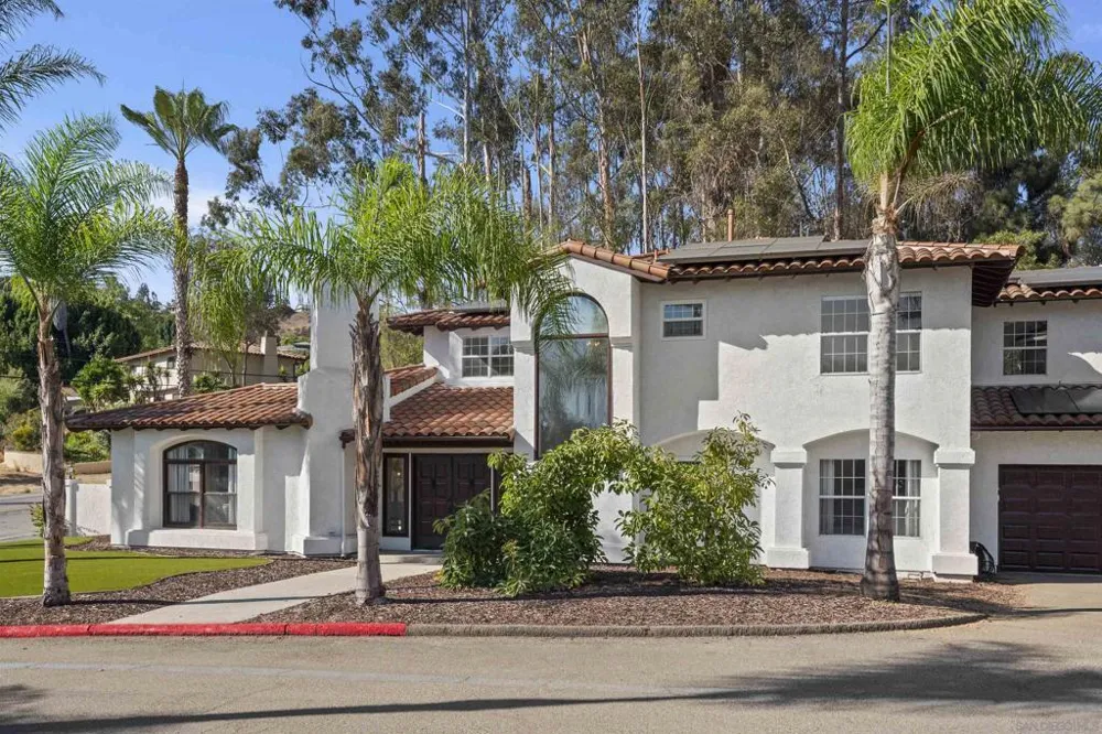 9742 Raspberry Ice Lane La Mesa, CA 91941