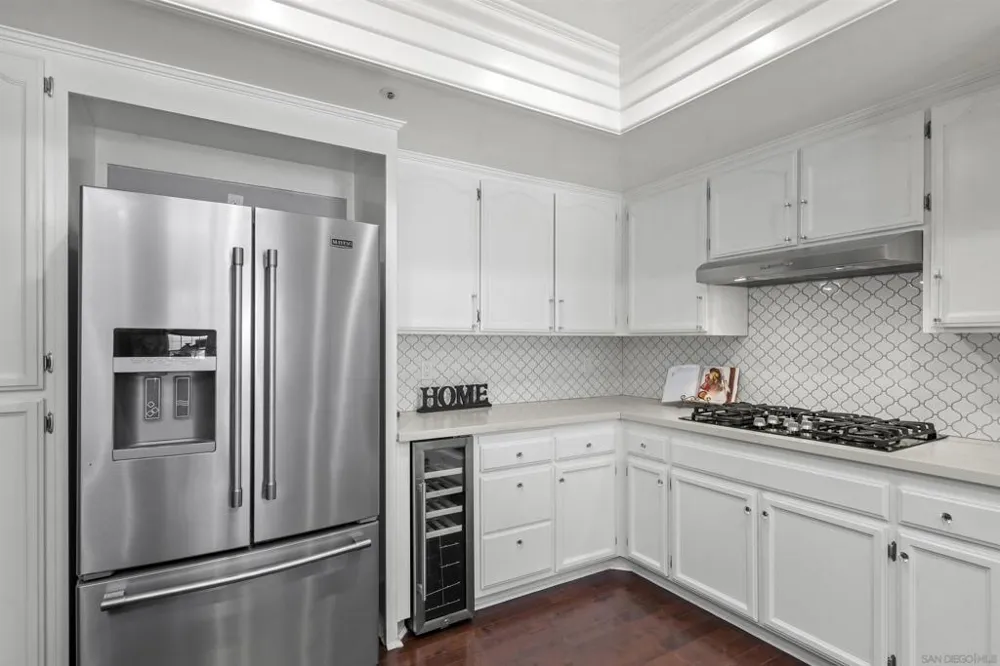9742 Raspberry Ice Lane La Mesa, CA 91941