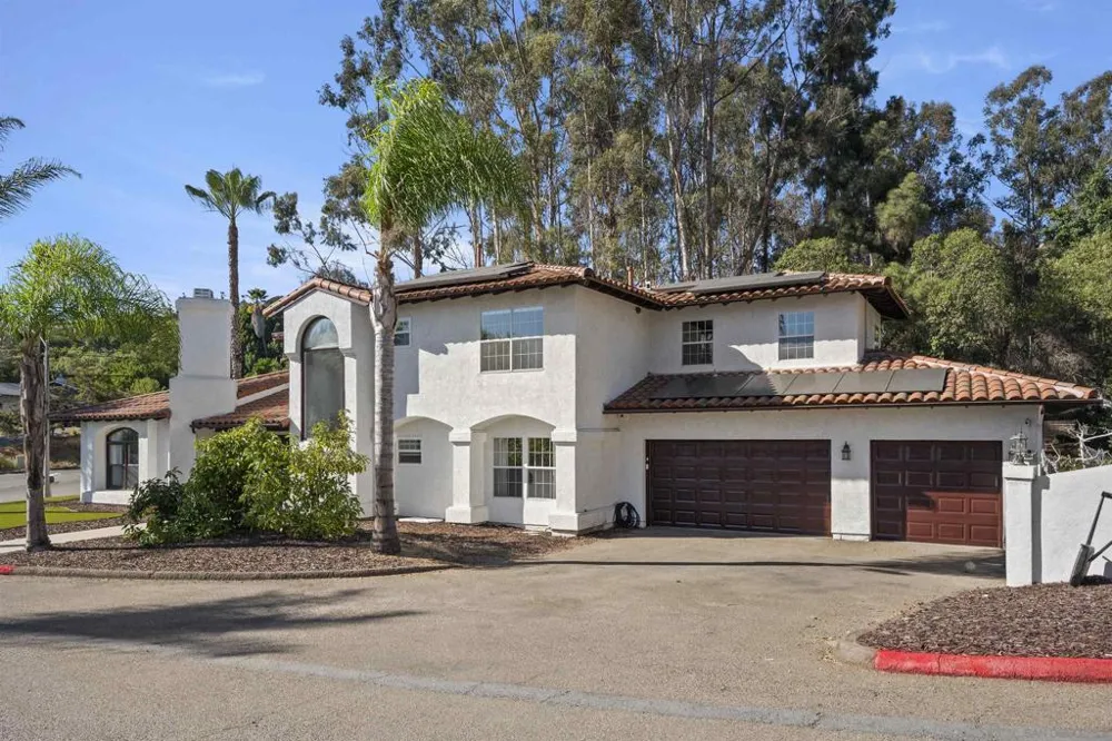 9742 Raspberry Ice Lane La Mesa, CA 91941