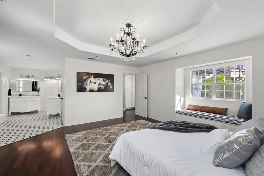 9742 Raspberry Ice Lane La Mesa, CA 91941