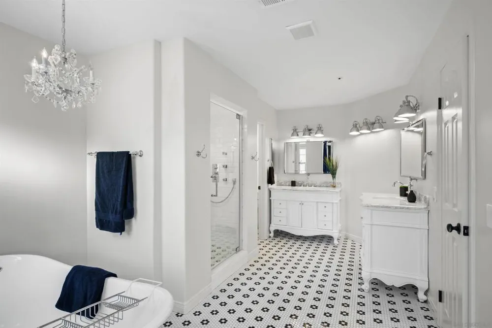 9742 Raspberry Ice Lane La Mesa, CA 91941