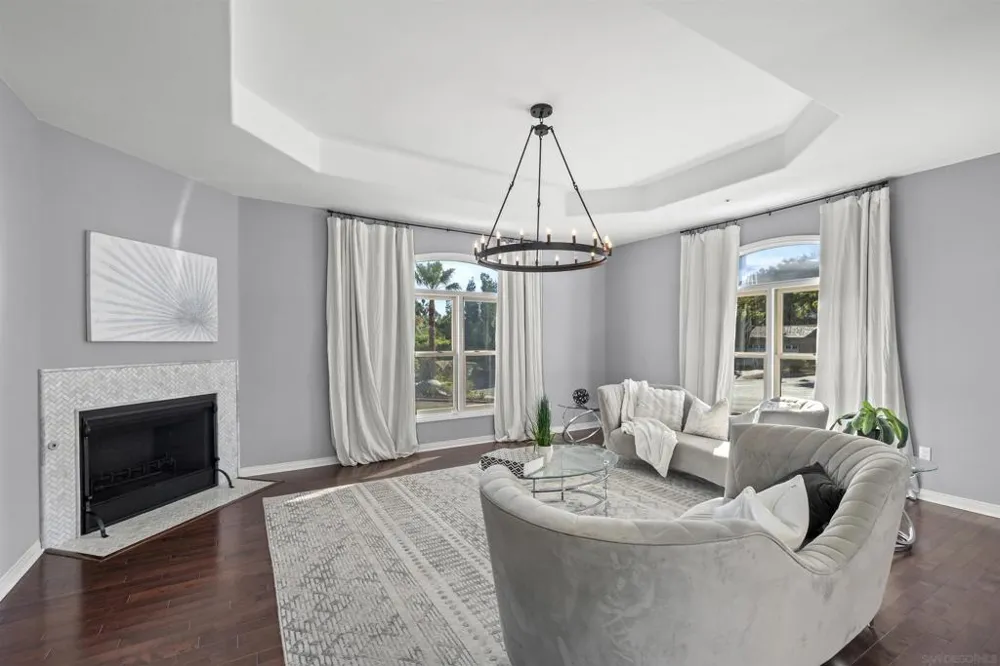 9742 Raspberry Ice Lane La Mesa, CA 91941