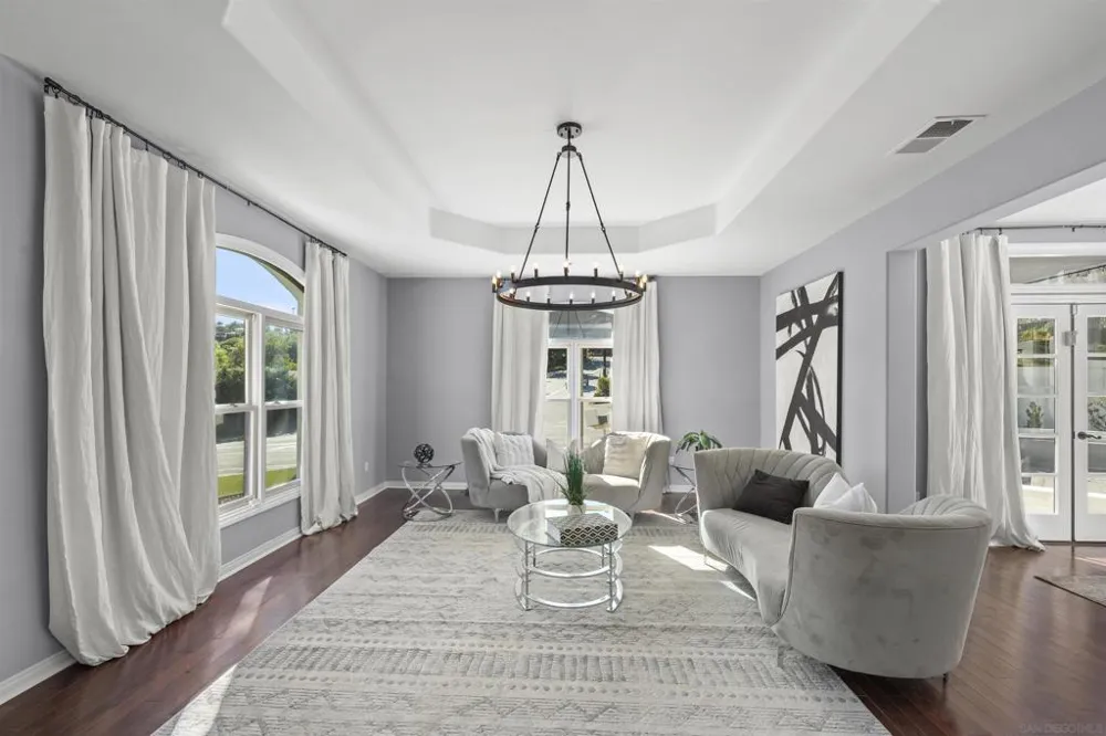 9742 Raspberry Ice Lane La Mesa, CA 91941