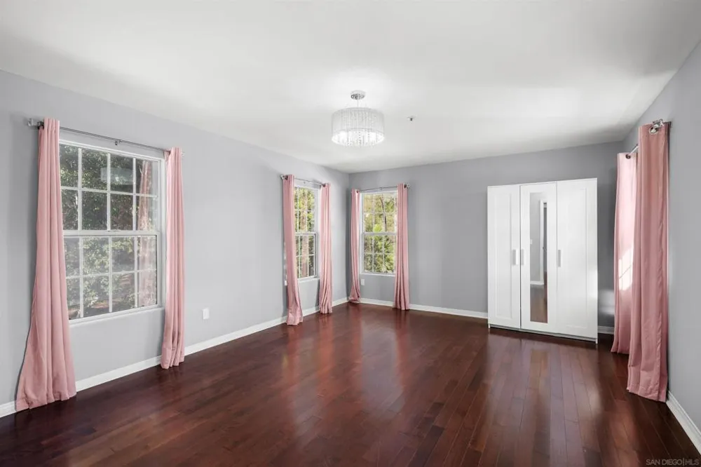 9742 Raspberry Ice Lane La Mesa, CA 91941