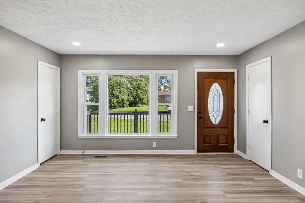 5007 Bonnameade Dr Hermitage, TN 37076