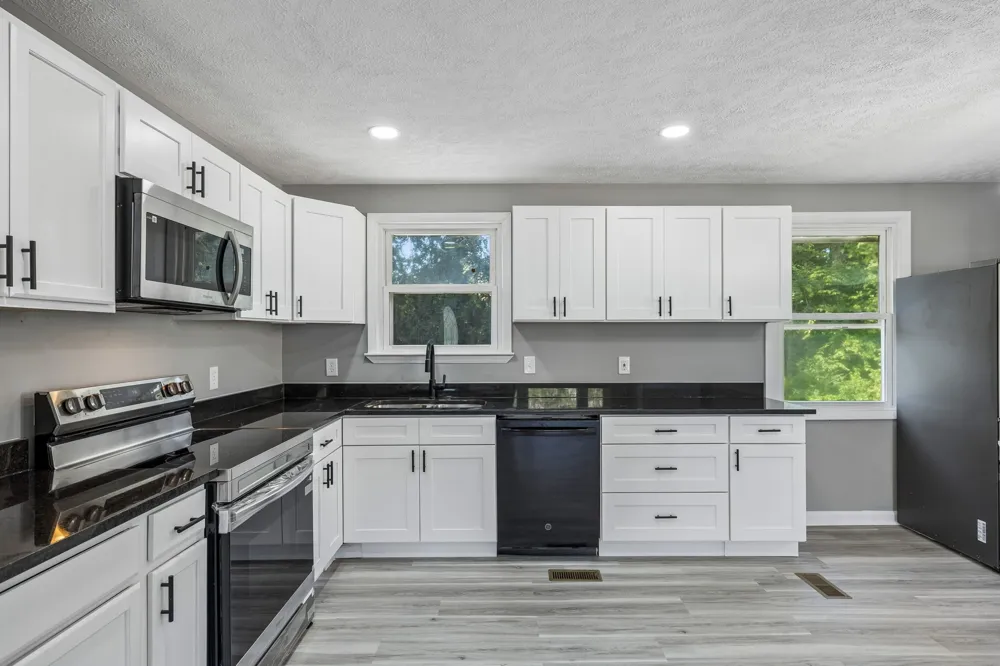 5007 Bonnameade Dr Hermitage, TN 37076