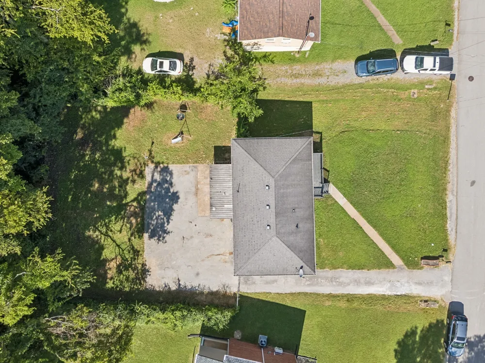 5007 Bonnameade Dr Hermitage, TN 37076