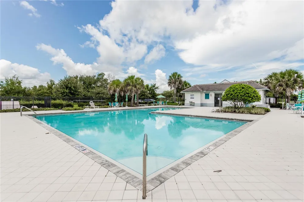 23265 WILLOW GLEN WAY Lutz, FL 33549