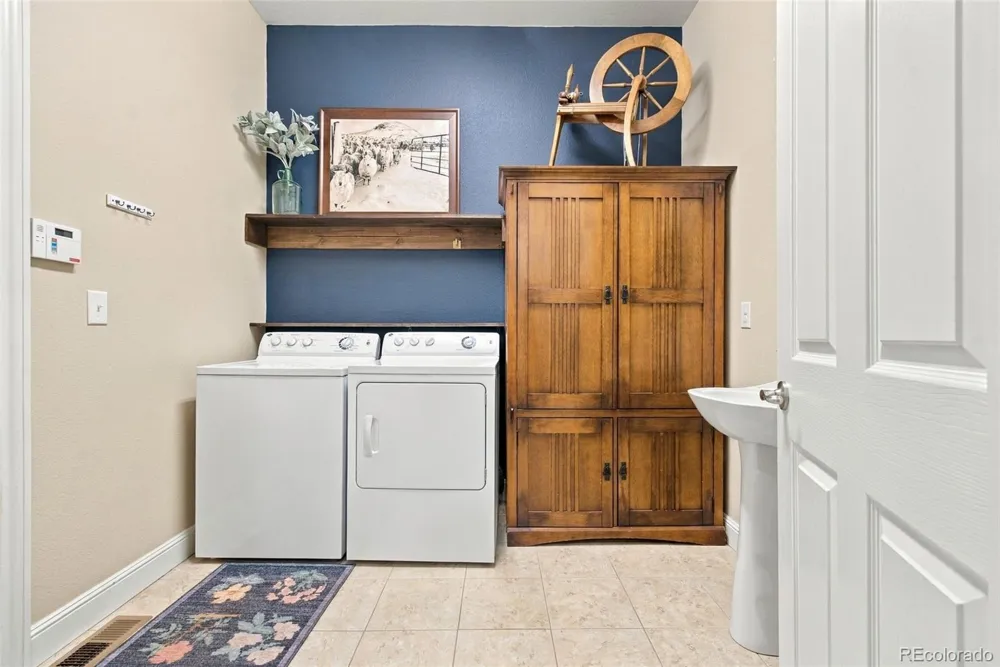 2831 Russet Sky Court Castle Rock, CO 80108