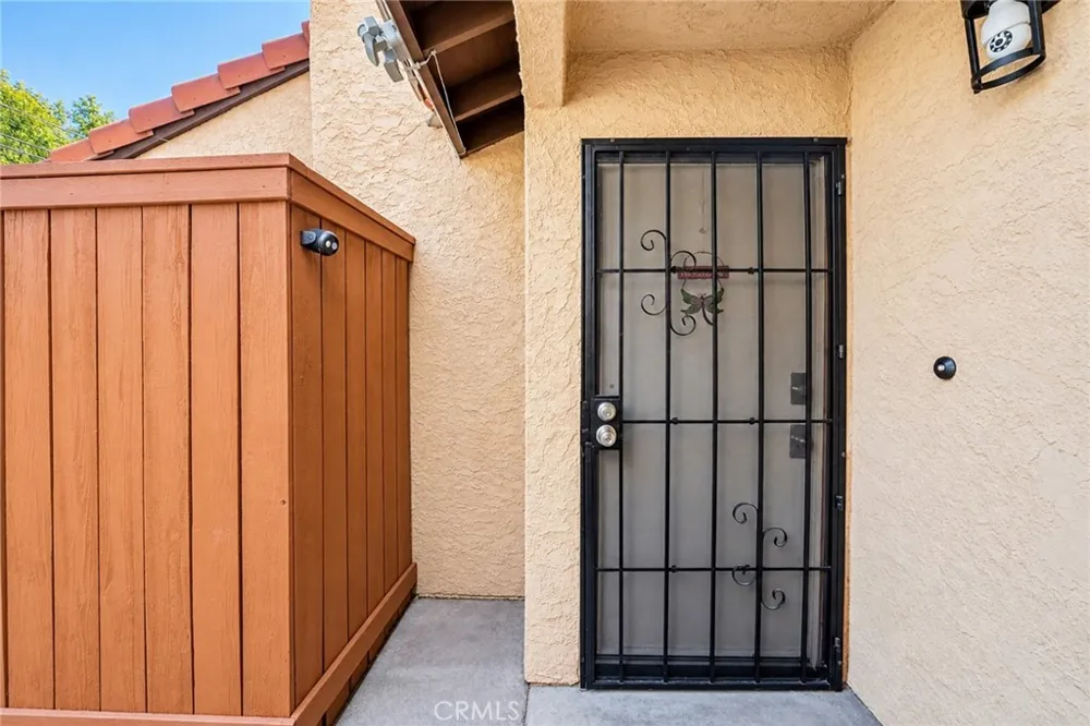 16595 Upland #F Fontana, CA 92335