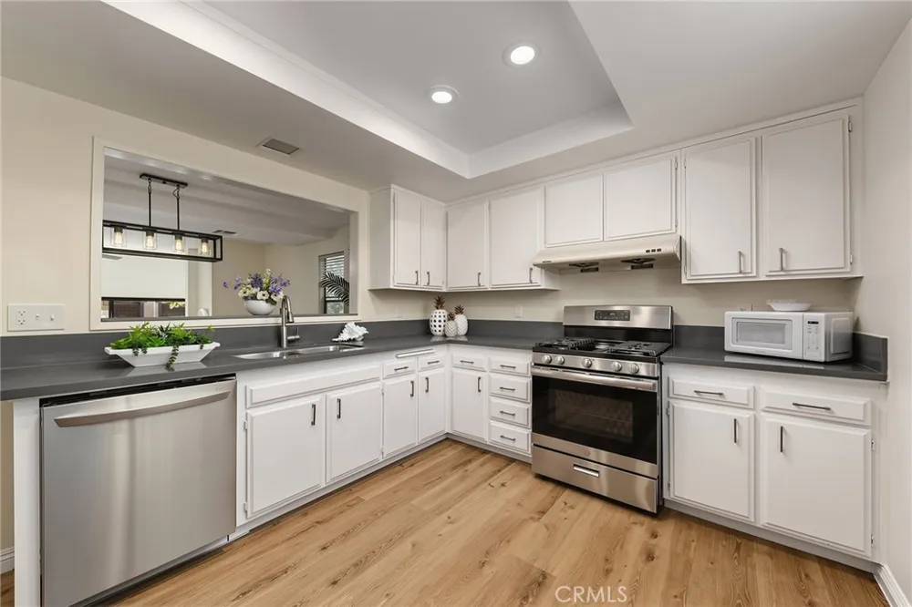 517 S Almansor #81 Alhambra, CA 91801