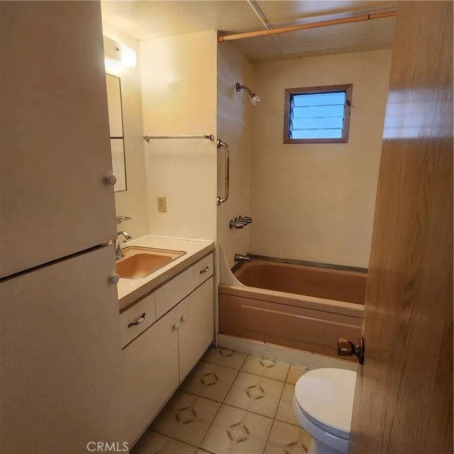 6254 Seabreeze Drive #96 Long Beach, CA 90803