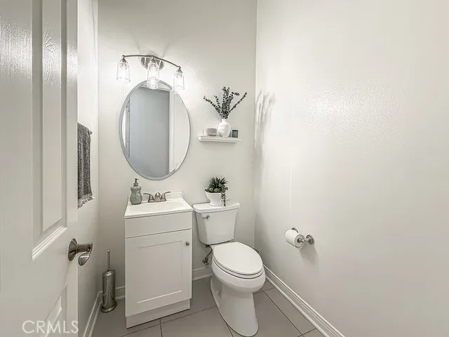 5142 Via El Molino Thousand Oaks, CA 91320