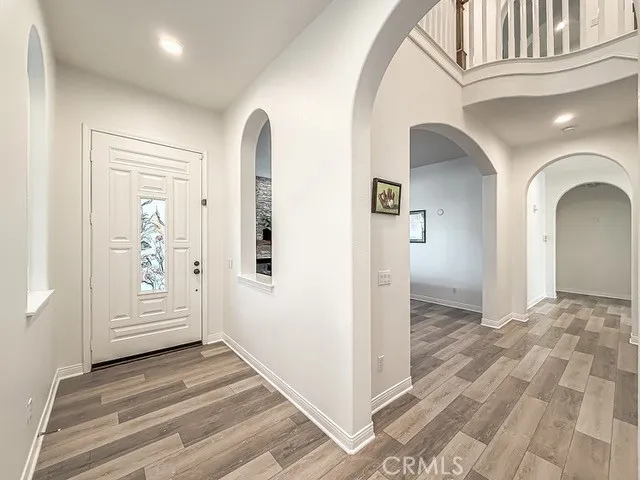 5142 Via El Molino Thousand Oaks, CA 91320