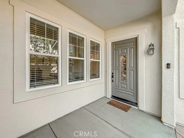 5142 Via El Molino Thousand Oaks, CA 91320