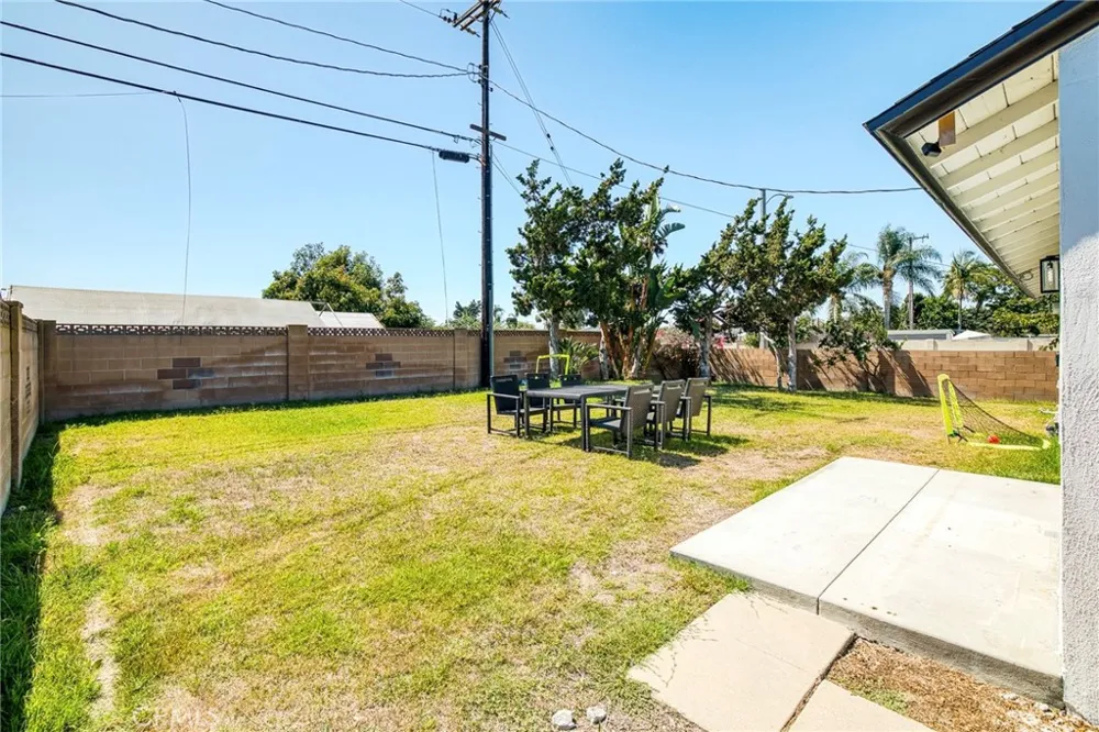 603 S Bronwyn Drive Anaheim, CA 92804