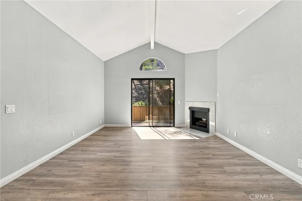 22719 Lakeway #402 Diamond Bar, CA 91765