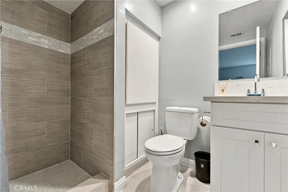 22719 Lakeway #402 Diamond Bar, CA 91765
