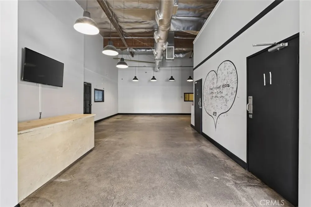 11105 Weddington North Hollywood, CA 91601