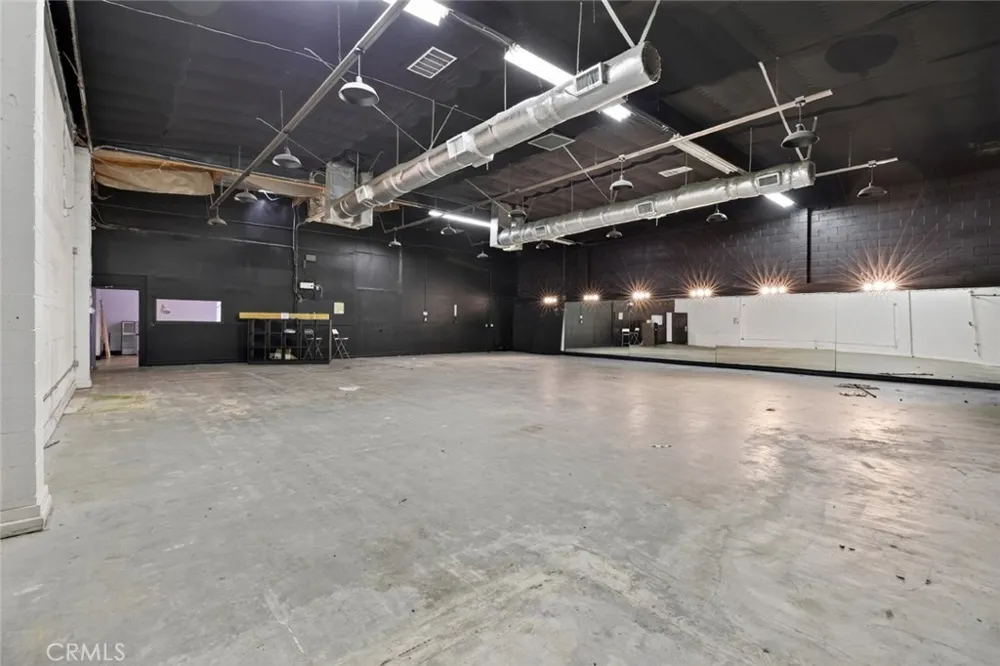 11105 Weddington North Hollywood, CA 91601