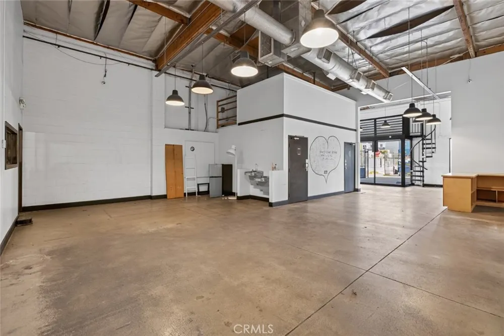 11105 Weddington North Hollywood, CA 91601