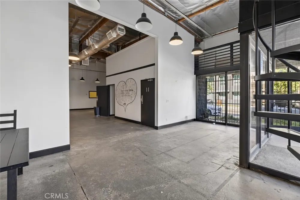 11105 Weddington North Hollywood, CA 91601