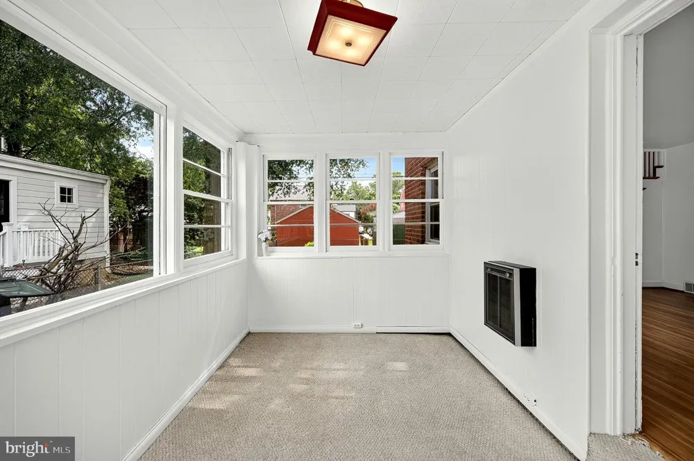4618 3RD STREET Arlington, VA 22203