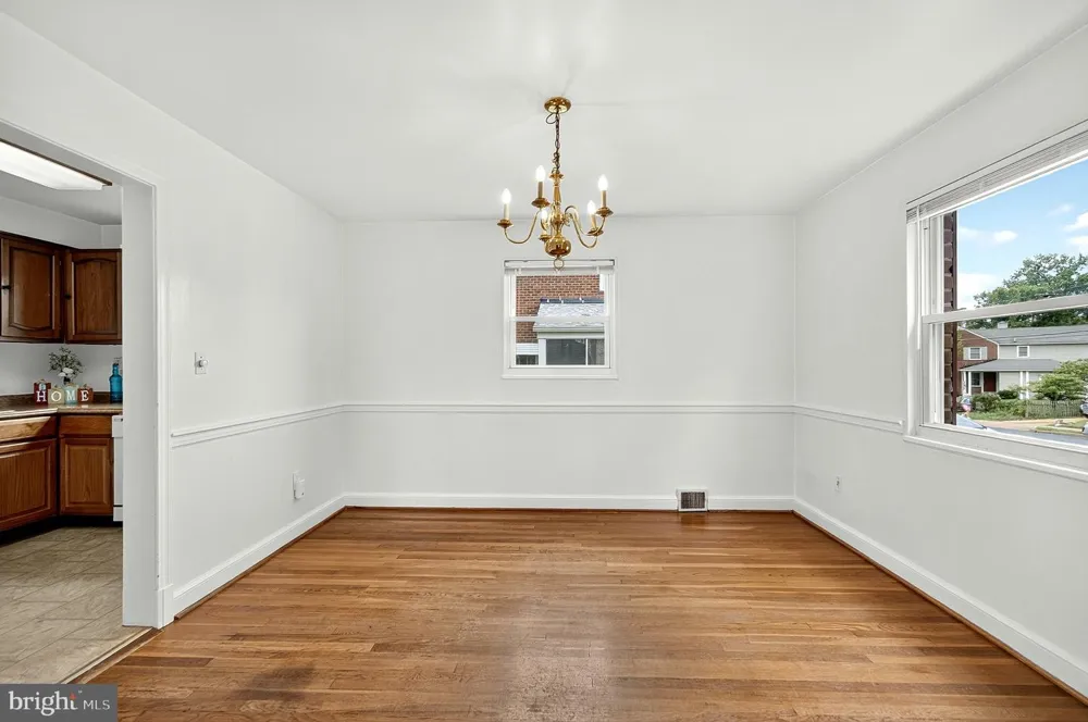 4618 3RD STREET Arlington, VA 22203