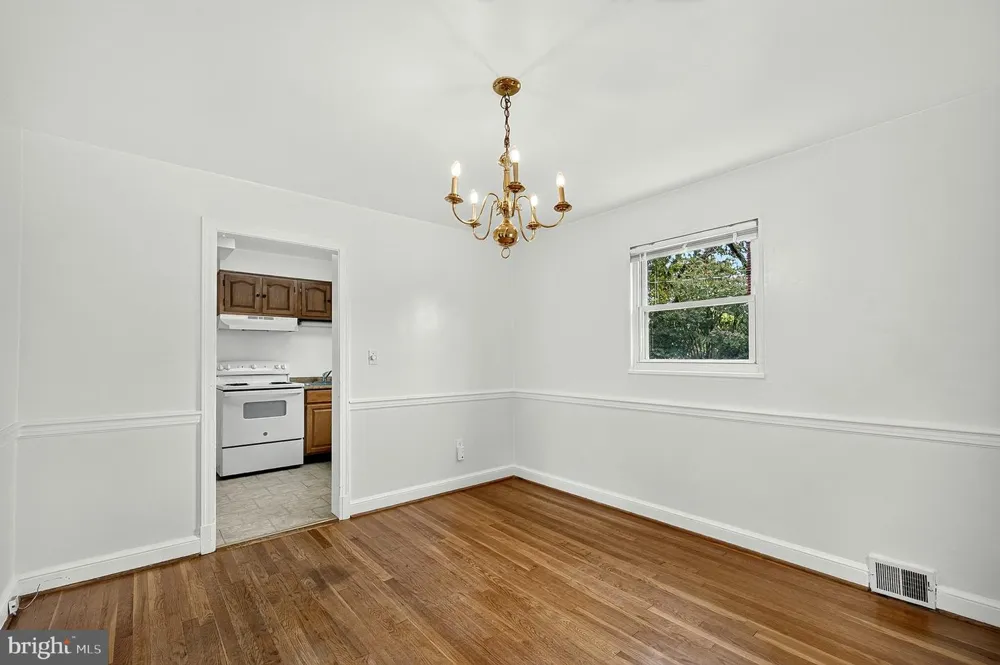 4618 3RD STREET Arlington, VA 22203