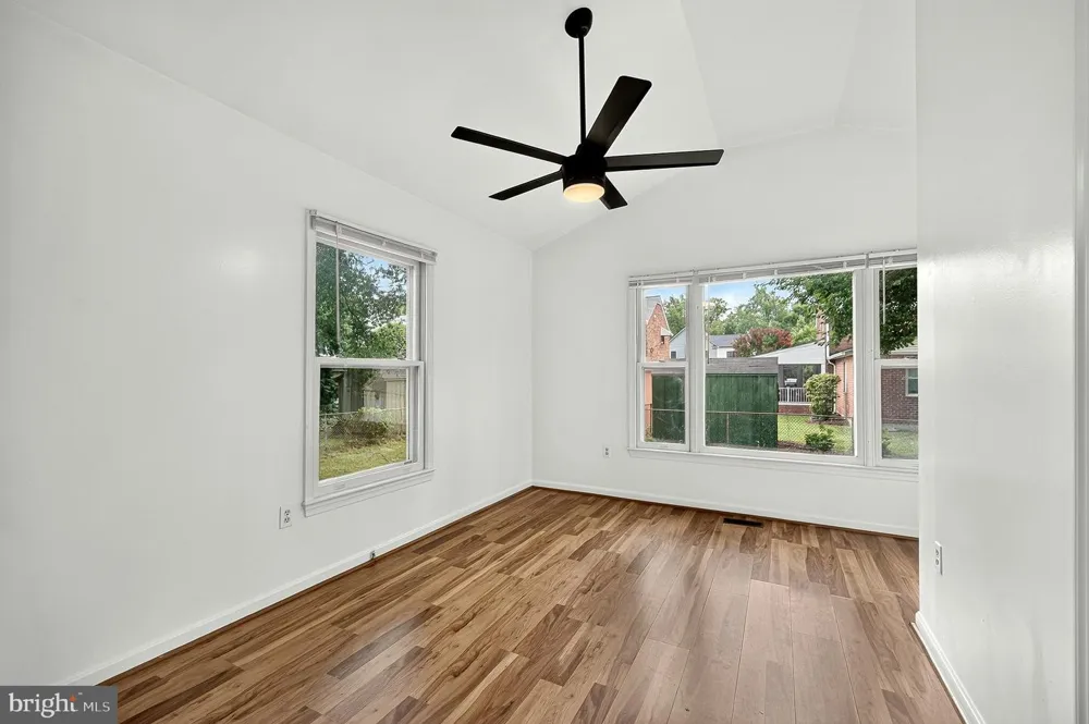 4618 3RD STREET Arlington, VA 22203