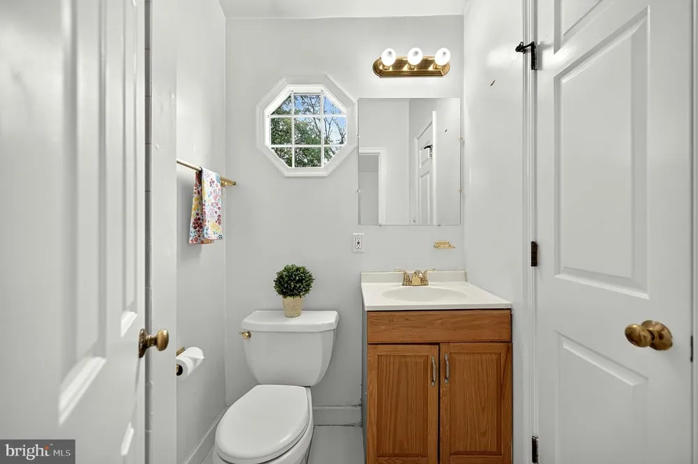 4618 3RD STREET Arlington, VA 22203