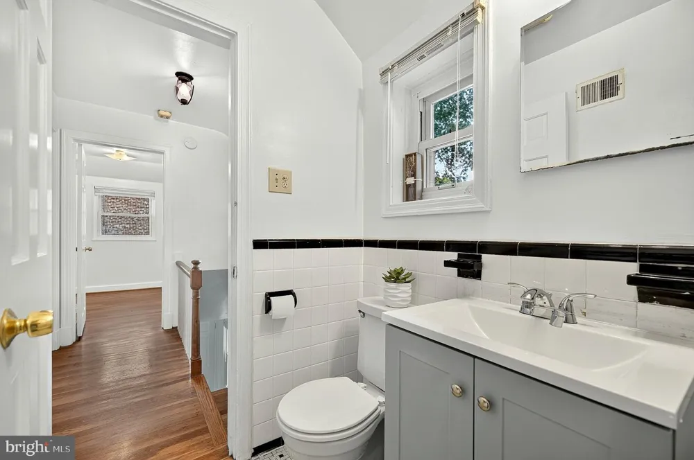 4618 3RD STREET Arlington, VA 22203