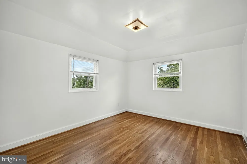 4618 3RD STREET Arlington, VA 22203