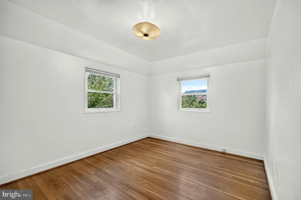 4618 3RD STREET Arlington, VA 22203