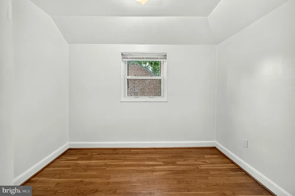 4618 3RD STREET Arlington, VA 22203