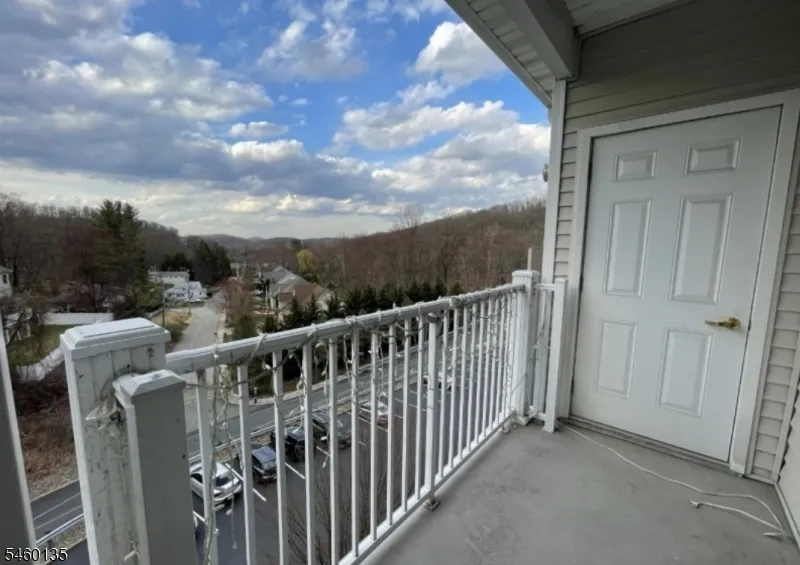 8405 Sanctuary Blvd #8405 Unit 8405 Riverdale, NJ 07457