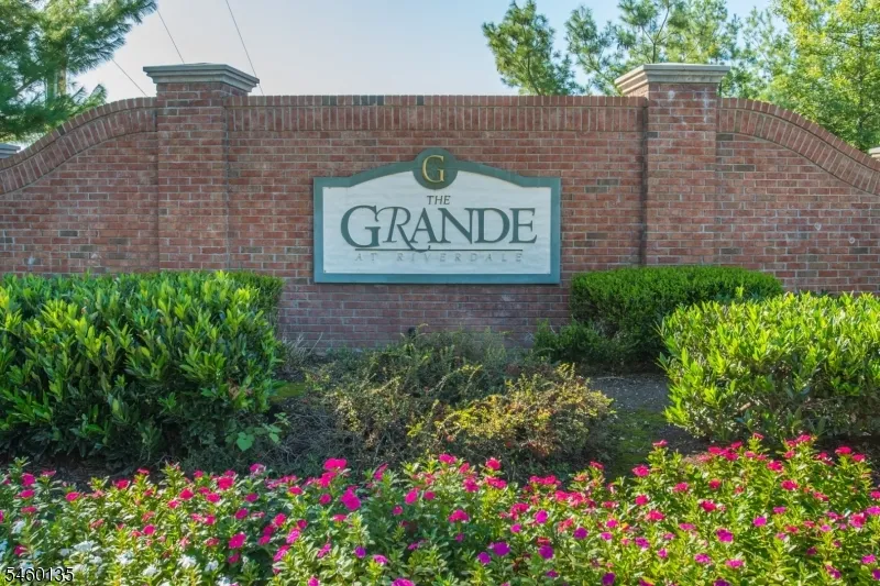 8405 Sanctuary Blvd #8405 Unit 8405 Riverdale, NJ 07457