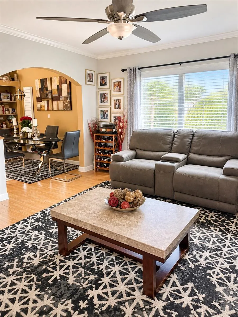 7526 SW 8th Street North Lauderdale, FL 33068