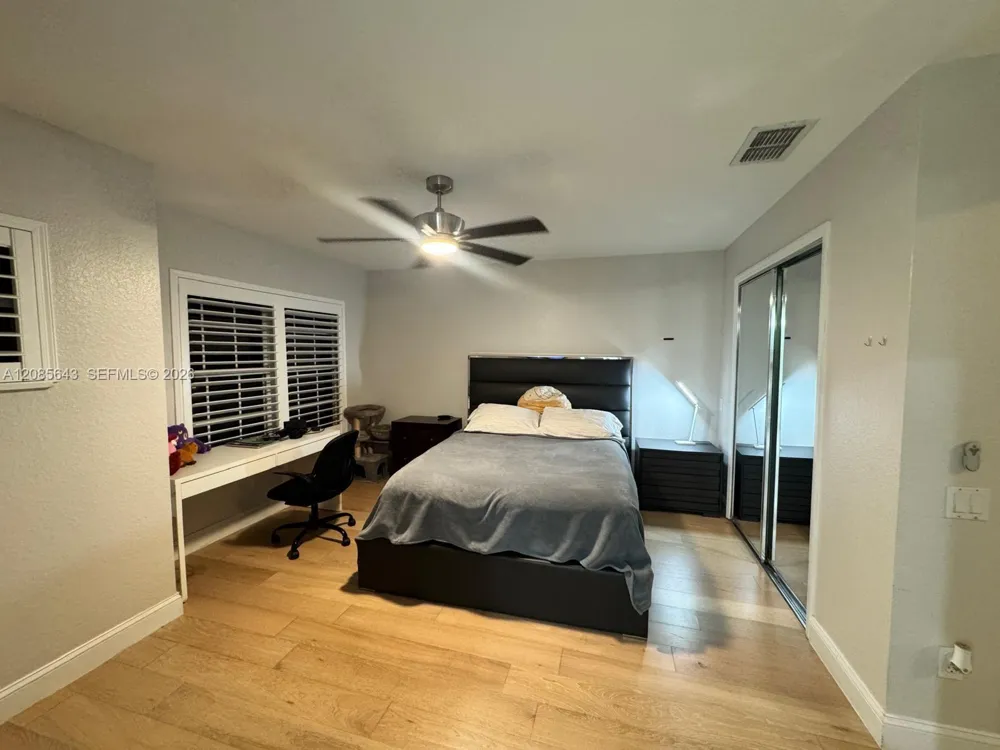 1609 Croydon St Orlando, FL 32828