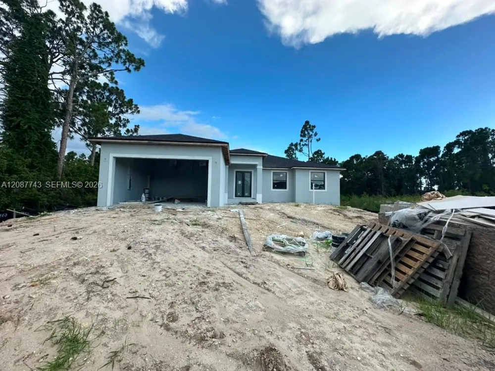 15825 Lakeland Circle Other City - In The State Of Florida, FL 33981