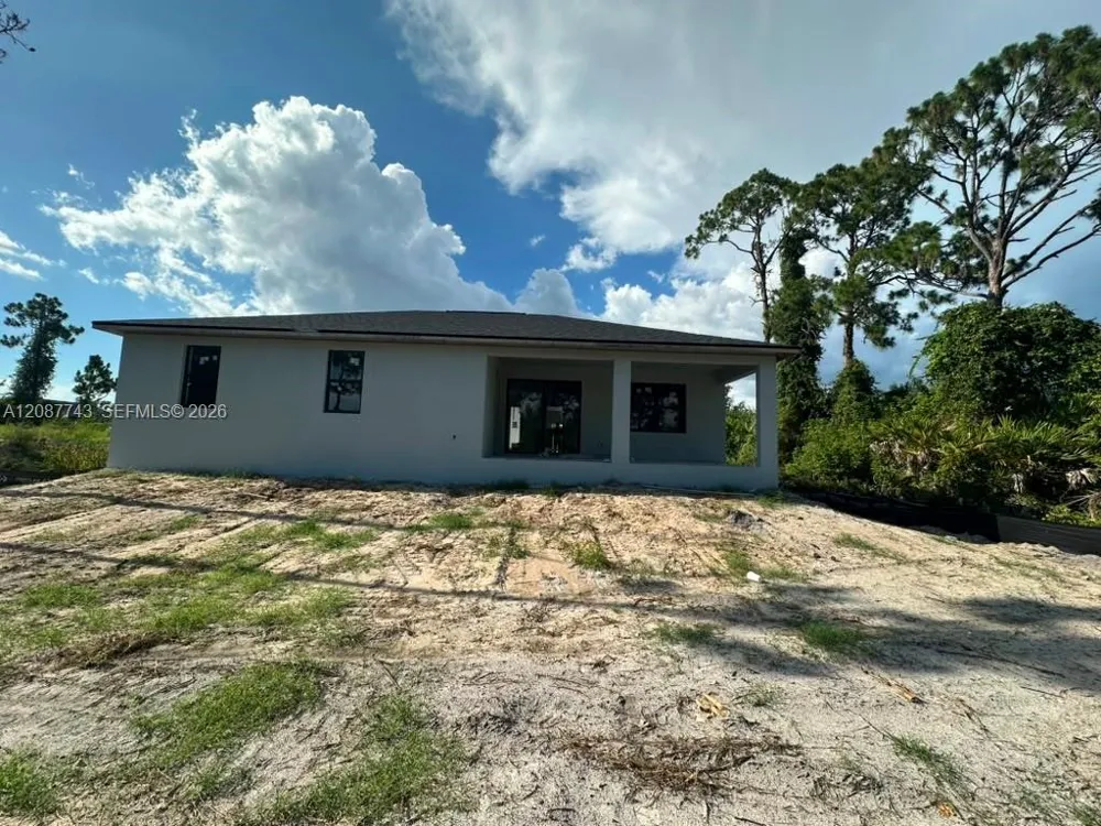 15825 Lakeland Circle Other City - In The State Of Florida, FL 33981