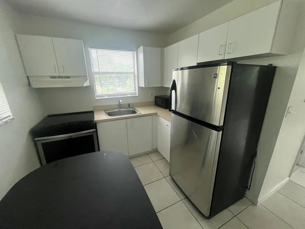 421 NW 7th Terrace #3 Fort Lauderdale, FL 33311