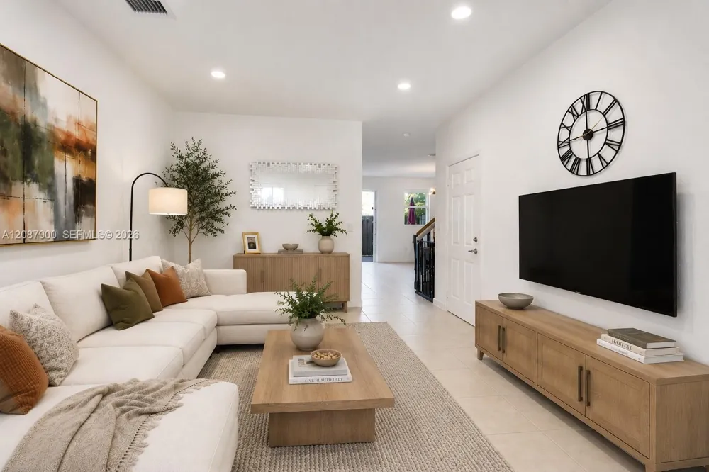 12999 SW 132nd Ter Miami, FL 33186