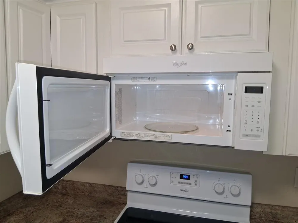 5720 NE 22ND WAY #406 Fort Lauderdale, FL 33308