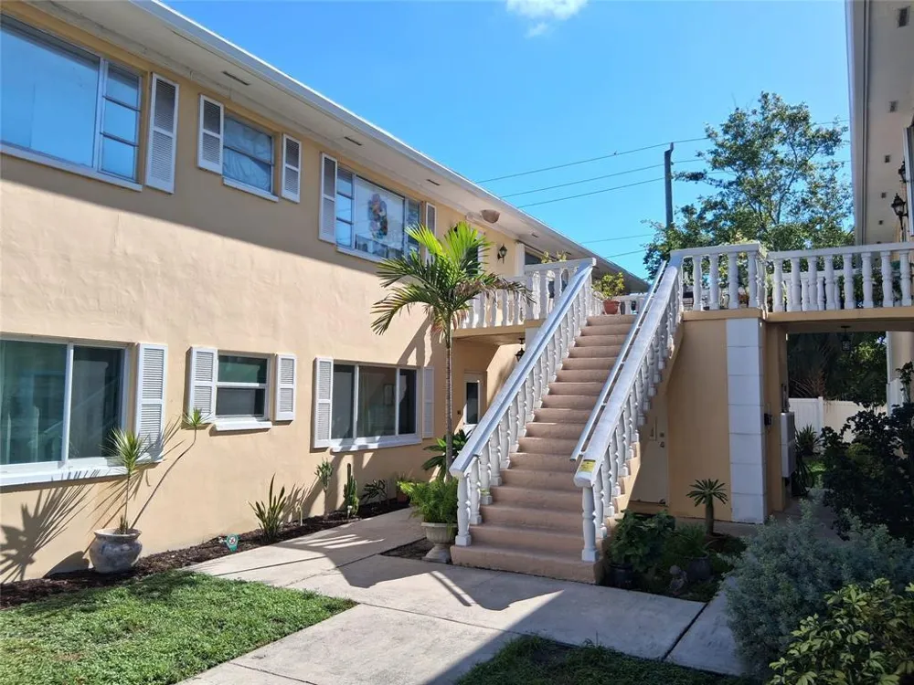 5720 NE 22ND WAY #406 Fort Lauderdale, FL 33308